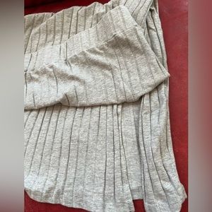 M Shein Gray Ribbed Heather jersey Bodycon Skirt M pencil slim slit channels